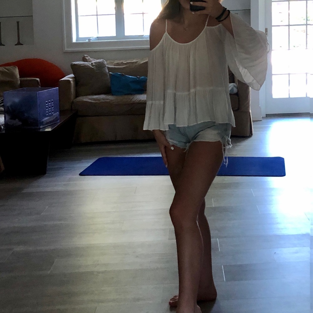 Forever 21 off the shoulder flow top